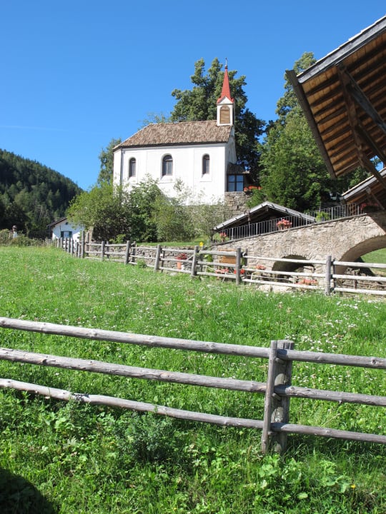 Die Kapelle neben dem Gasthof Gasthof Kohlern