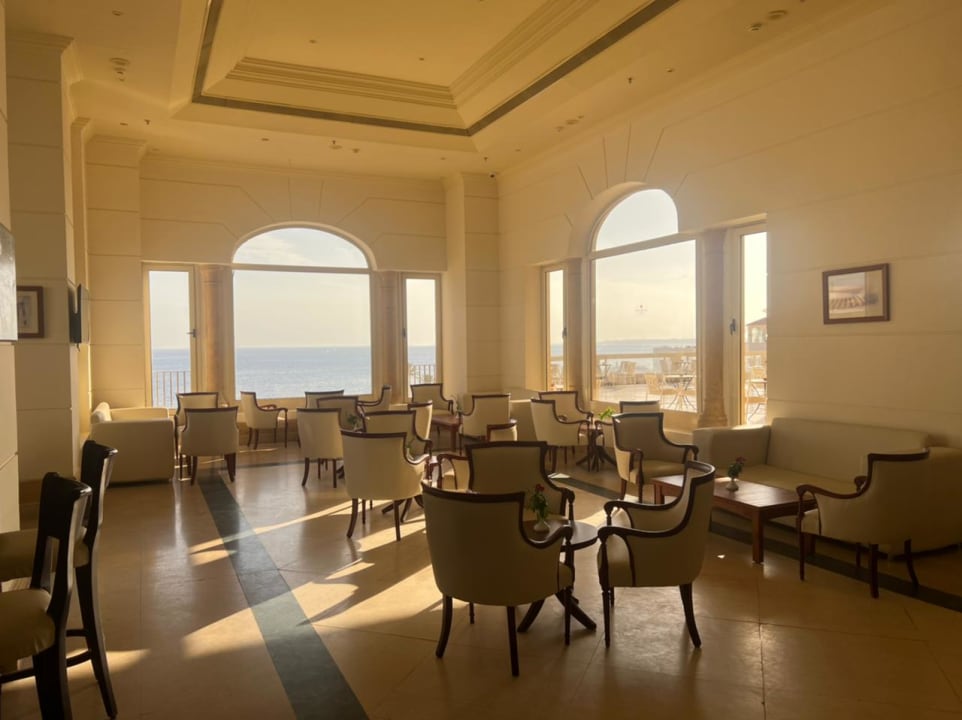 Gastro Hotel Continental Plaza Beach