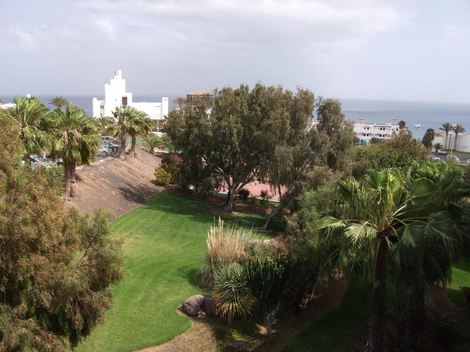 Ausblick Richtung Garten und Meer allsun App.-Hotel Esquinzo Beach