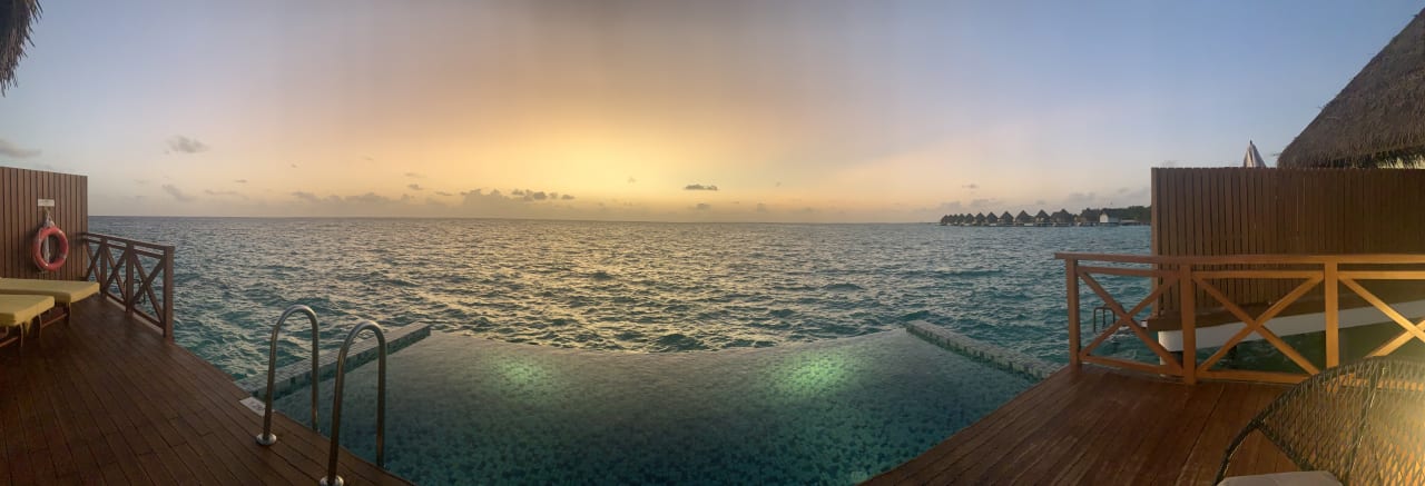 Zimmer Mercure Maldives Kooddoo Resort