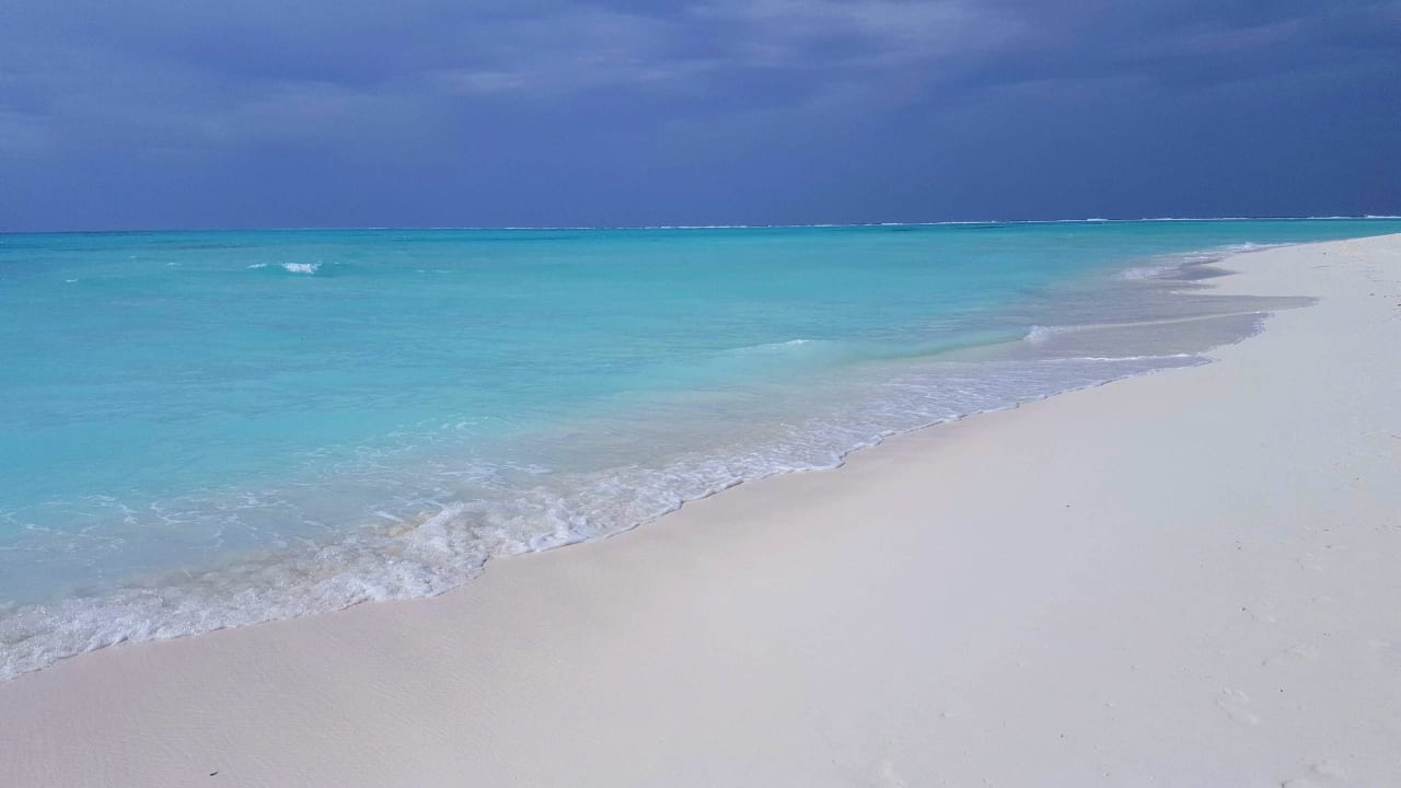 Herrlicher Strand Meeru Maldives Resort Island