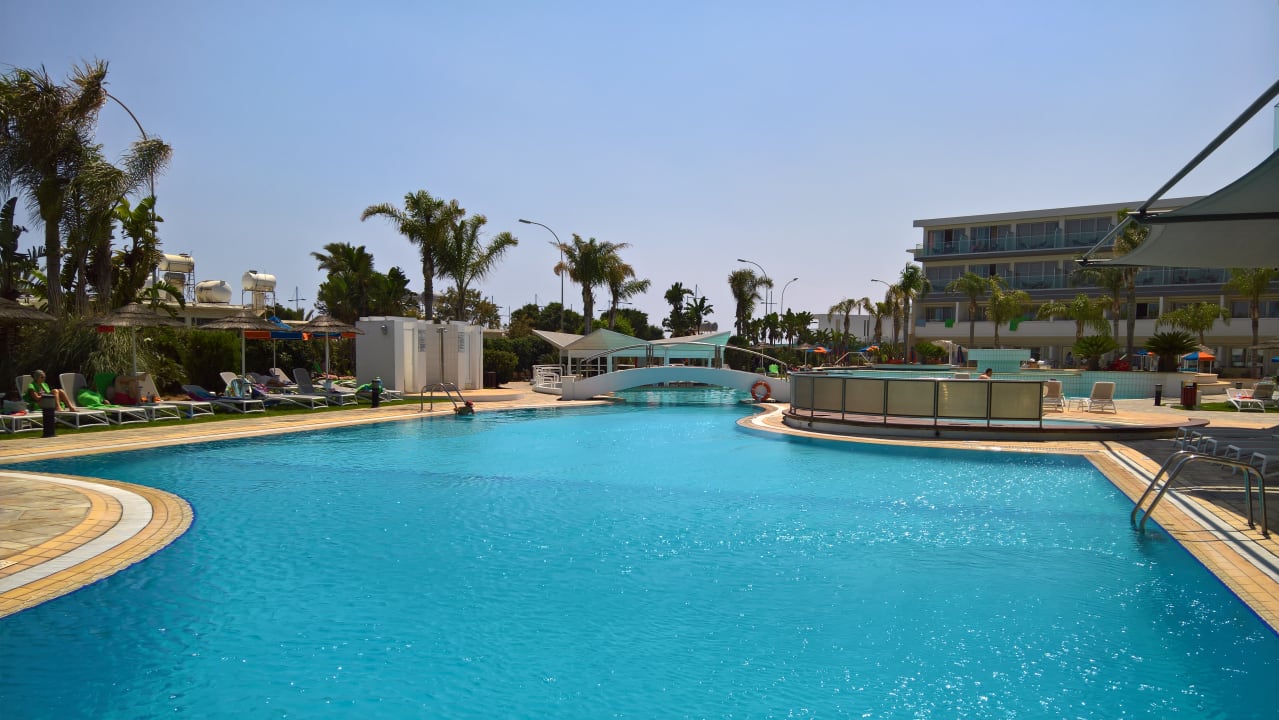 Pool Faros Hotel Ayia Napa