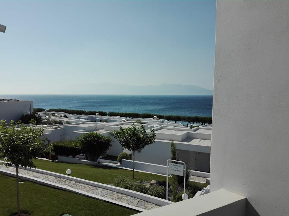 Außenansicht Dimitra Beach Hotel & Suites