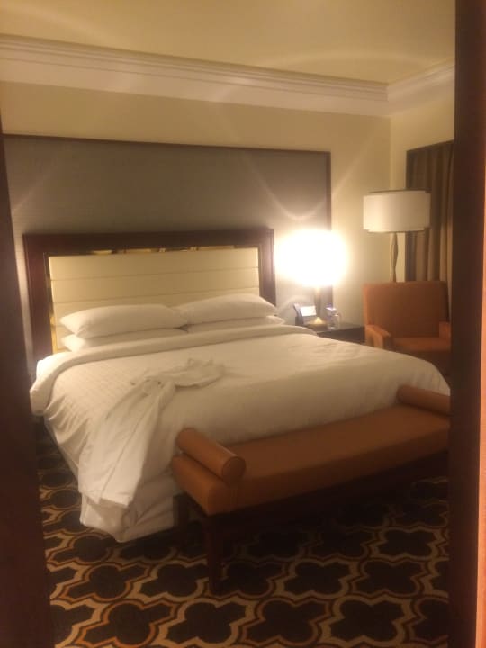 Zimmer Sheraton Grand Pune