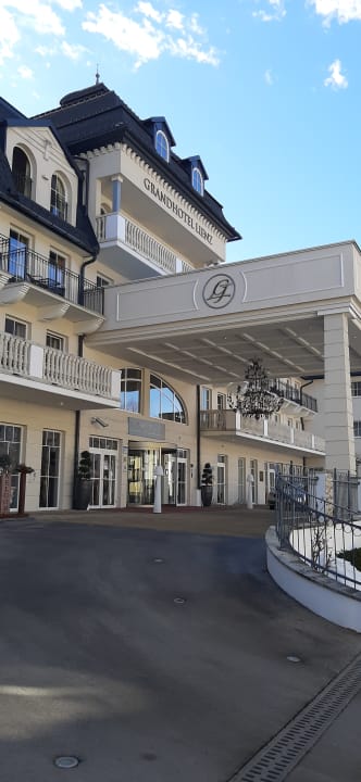 Außenansicht Grandhotel Lienz