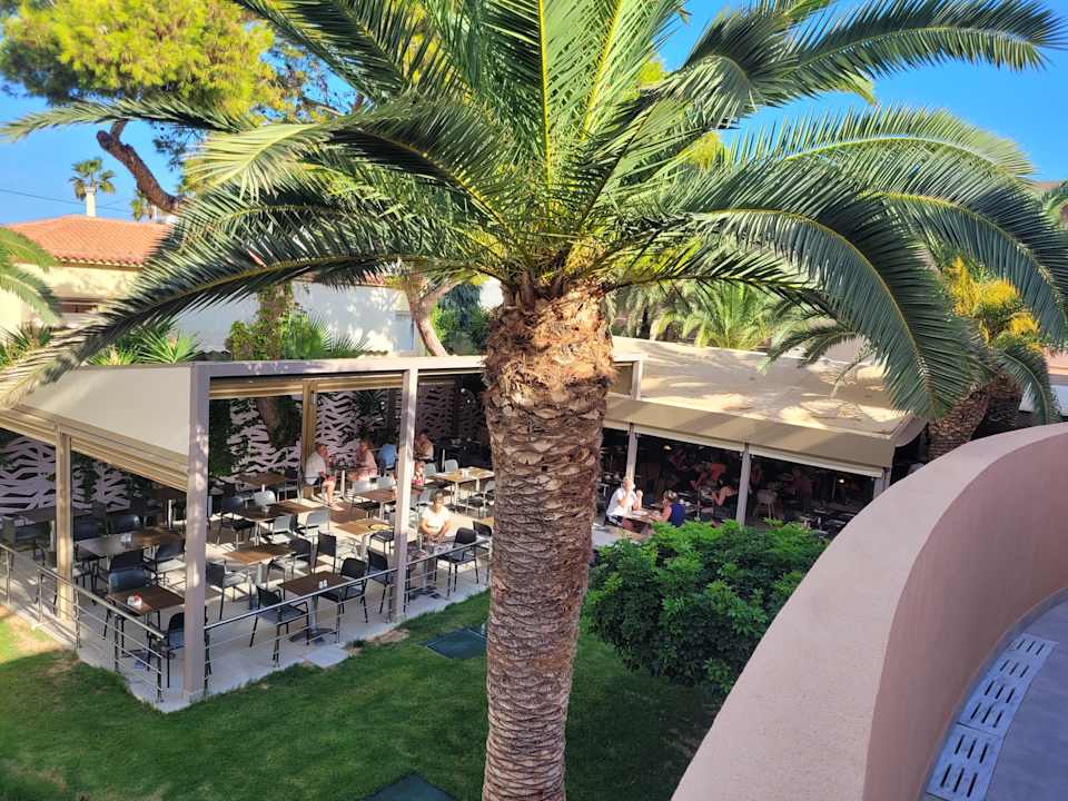 Gastro High Beach Resort
