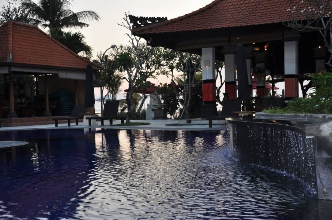 Pool Villa Shanti Beach