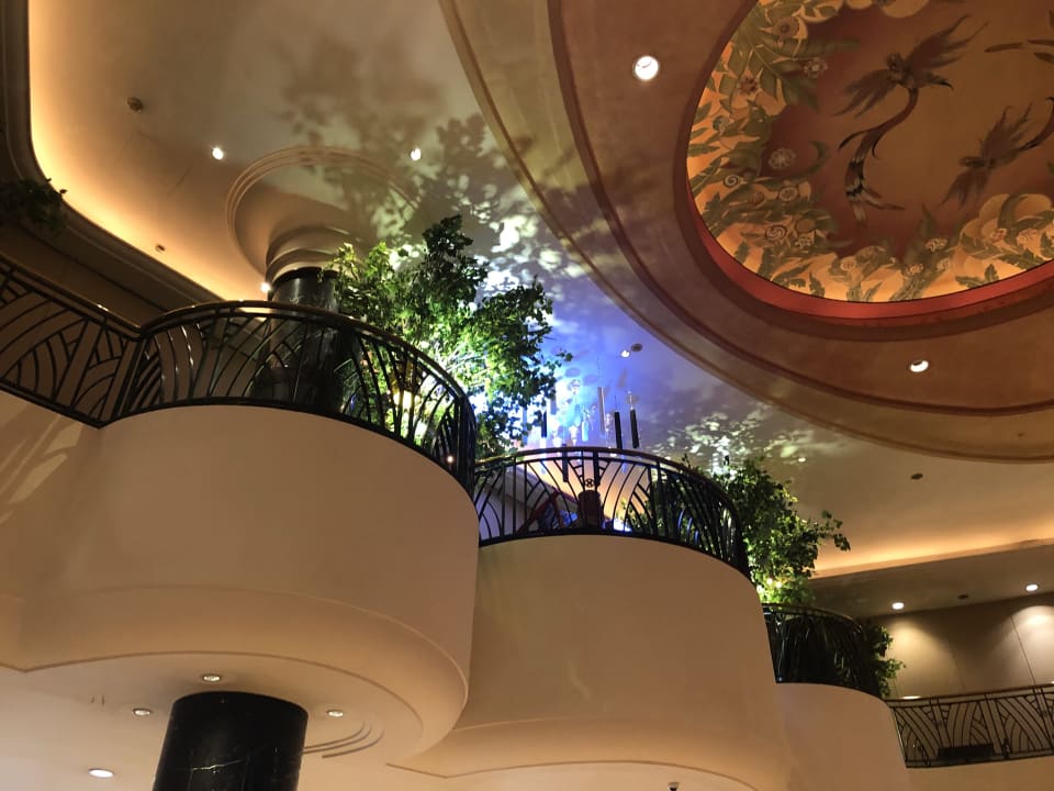 Lobby Sheraton Surabaya Hotel & Towers