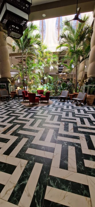 Lobby Hotel Riu Karamboa