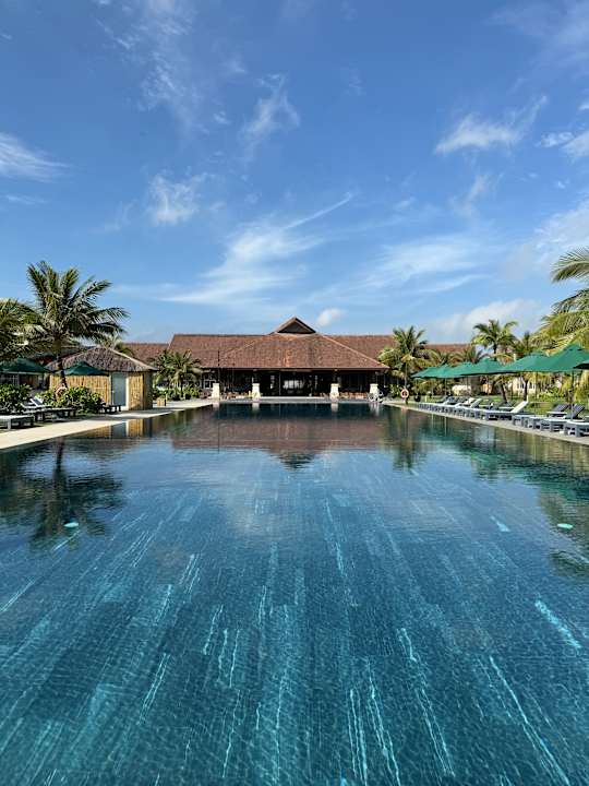 Pool ROBINSON NAM HOI AN