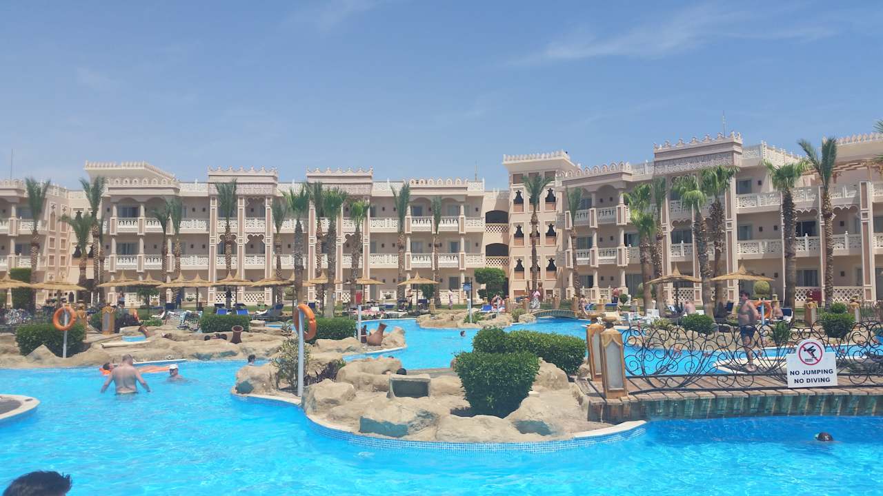 Pool Pickalbatros Palace Resort