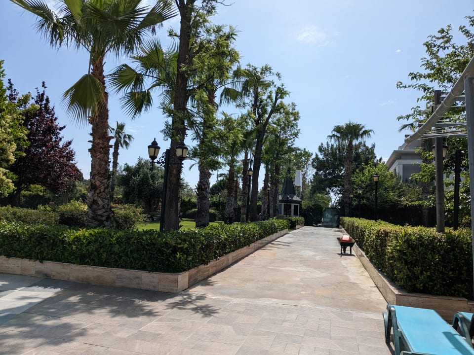 Gartenanlage Crystal Prestige Elite