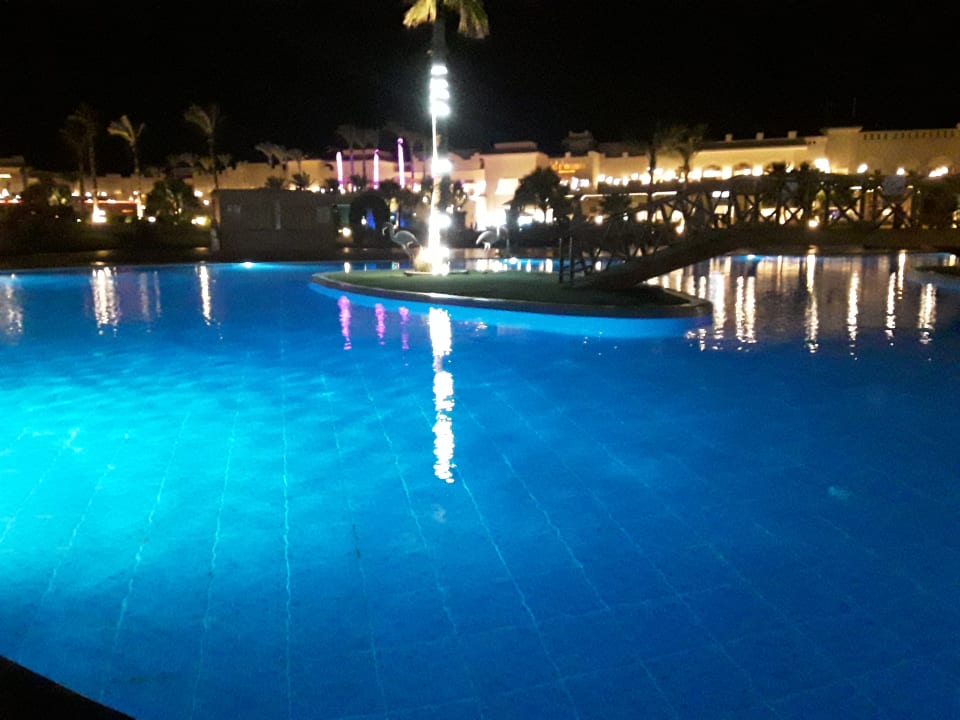 Pool Cleopatra Luxury Resort Makadi Bay