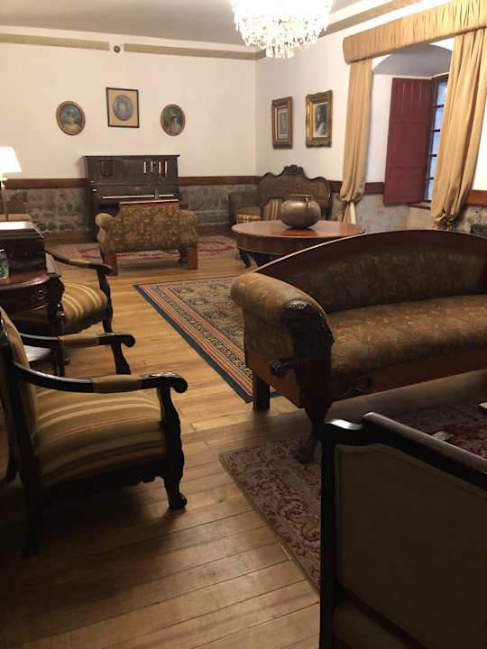 Lobby Hacienda La Cienega