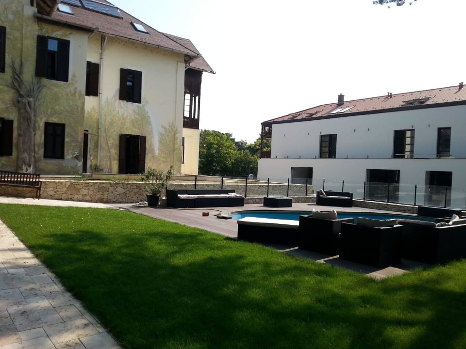 Hotel, nebenan Baustelle Hotel Park