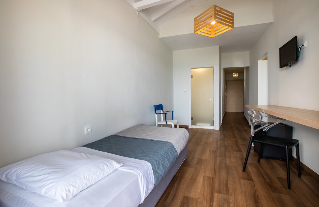 Zimmer Cameo Beach Resort