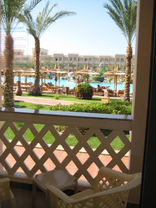 Ausblick aus Zimmer 1225 Pickalbatros Palace Resort
