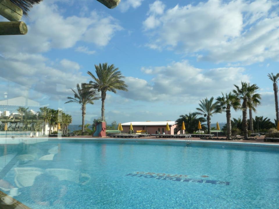 Una de las piscinas H10 Rubicón Horizons Collection