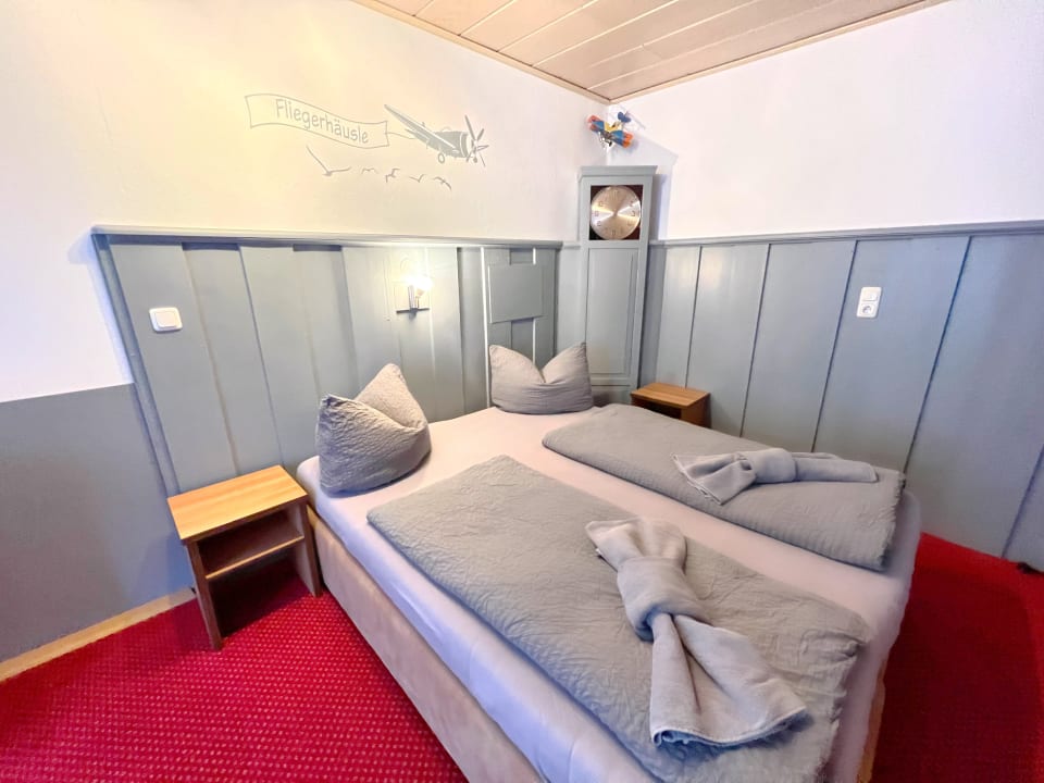 Zimmer B&B Fliegerhäusle Hagnau 24h Self Check In Hotel