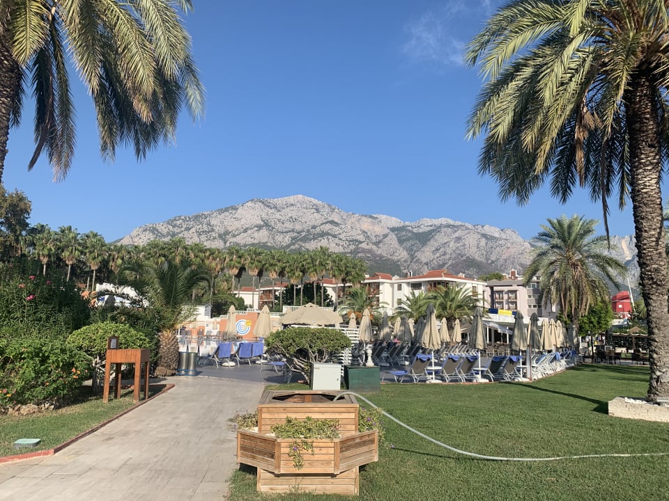 Pool AQI Hydros Club