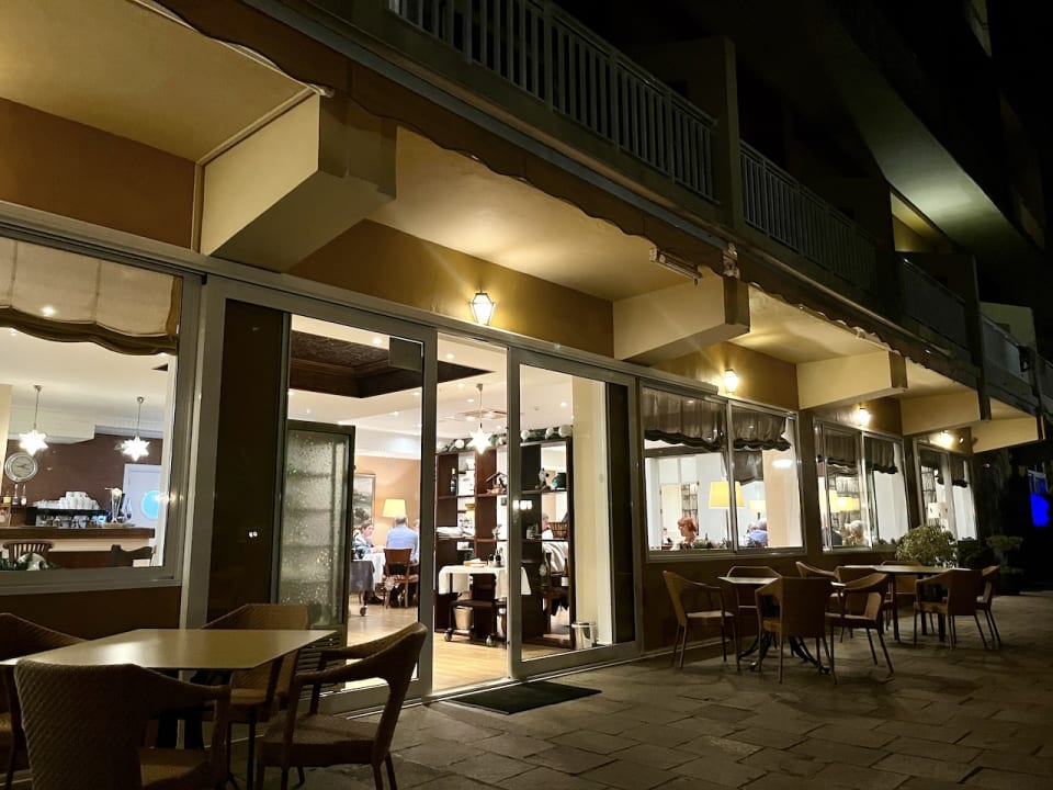 Gastro Tigaiga Suites