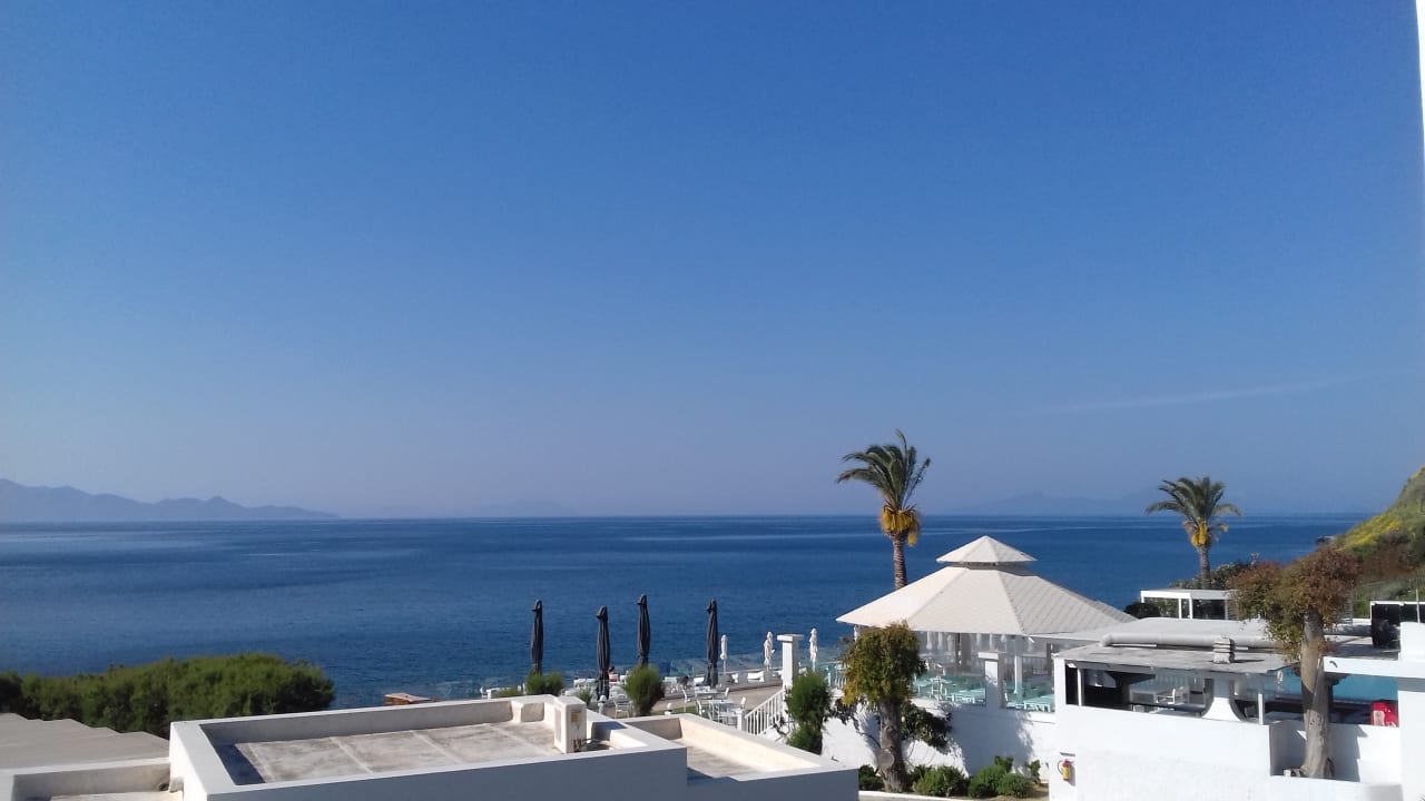 Ausblick Dimitra Beach Hotel & Suites