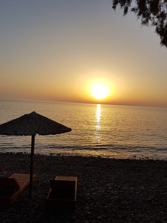 Strand Aphrodite Hotel