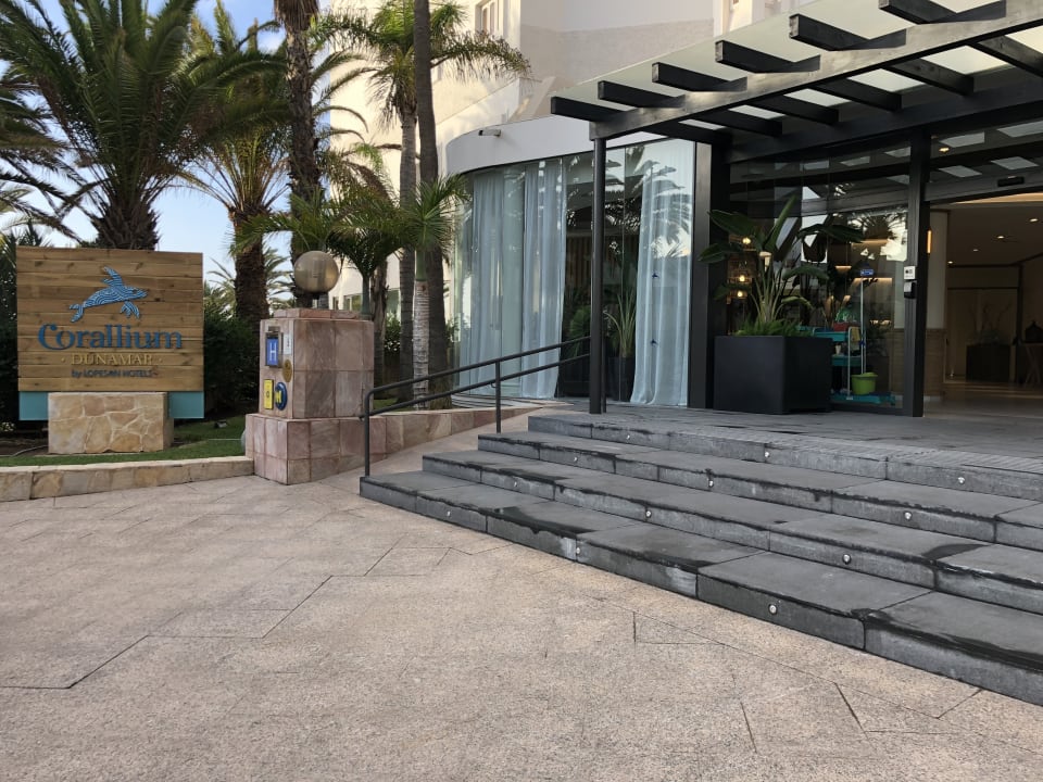 Außenansicht Corallium Dunamar by Lopesan Hotels