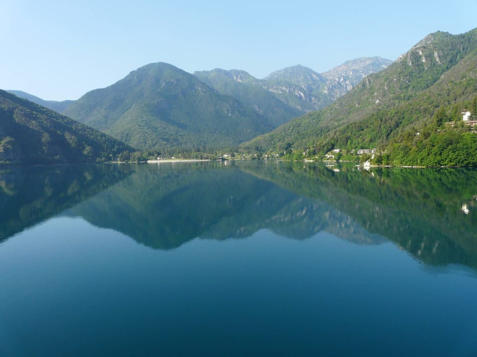 Ledrosee Hotel Albergo Mezzolago