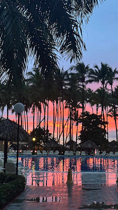 Pool Bahia Principe Luxury Bouganville