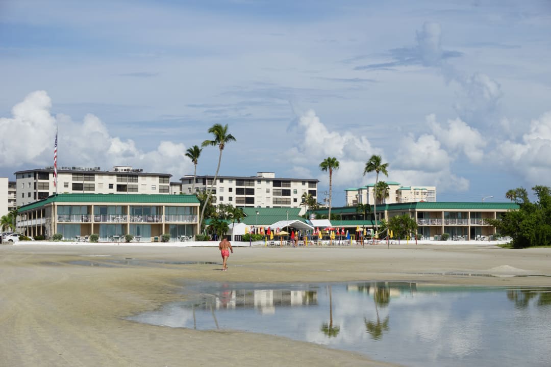 Außenansicht Wyndham Garden Hotel Fort Myers Beach Fort Myers Beach • Holidaycheck Florida 7132