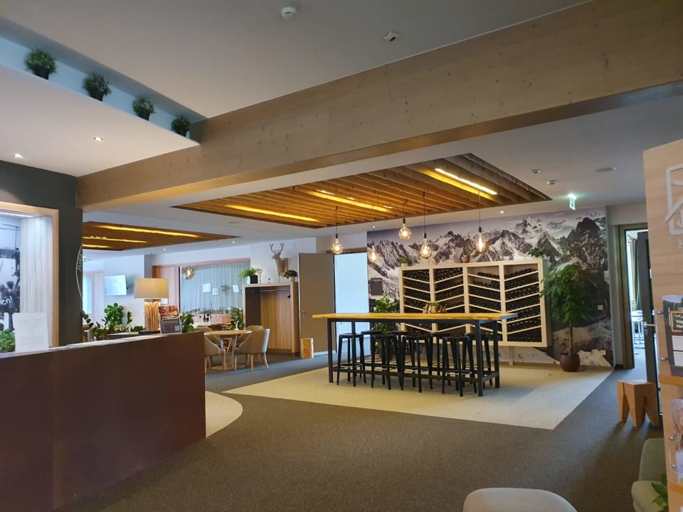 Lobby AVES Hotel Savognin