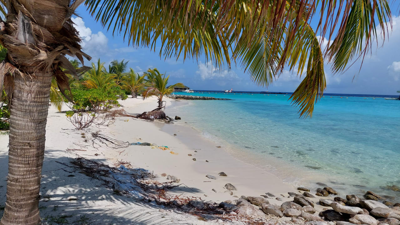 Strand Adaaran Select Meedhupparu Island Resort - Premium All Inclusive