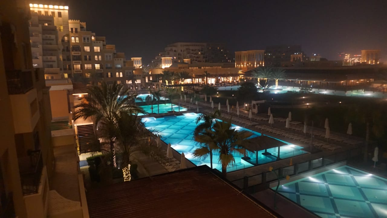 Außenansicht Rixos Bab Al Bahr