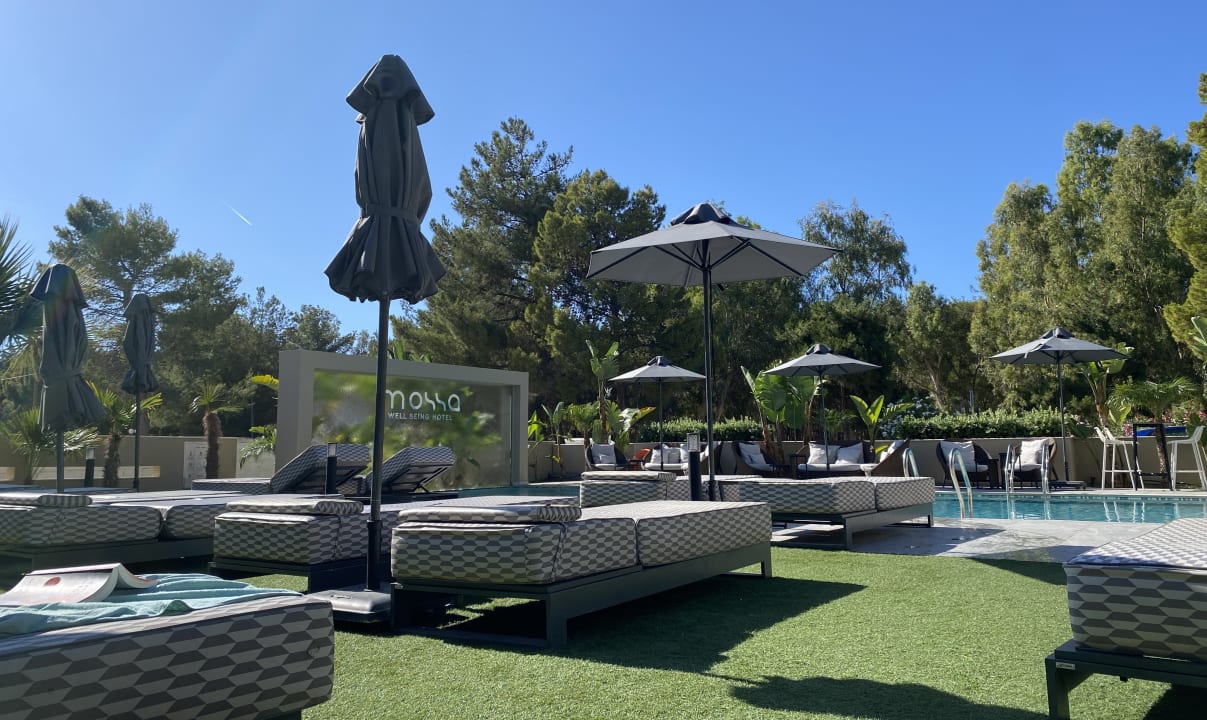 Gartenanlage Mossa Well Being Hotel - Heated pool and spa facilities -150m from the beach