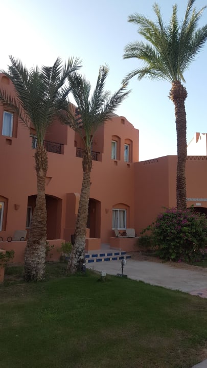 Zu den Zimmern Jaz Makadi Oasis Resort