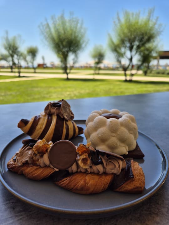 Gastro Anda Barut Collection