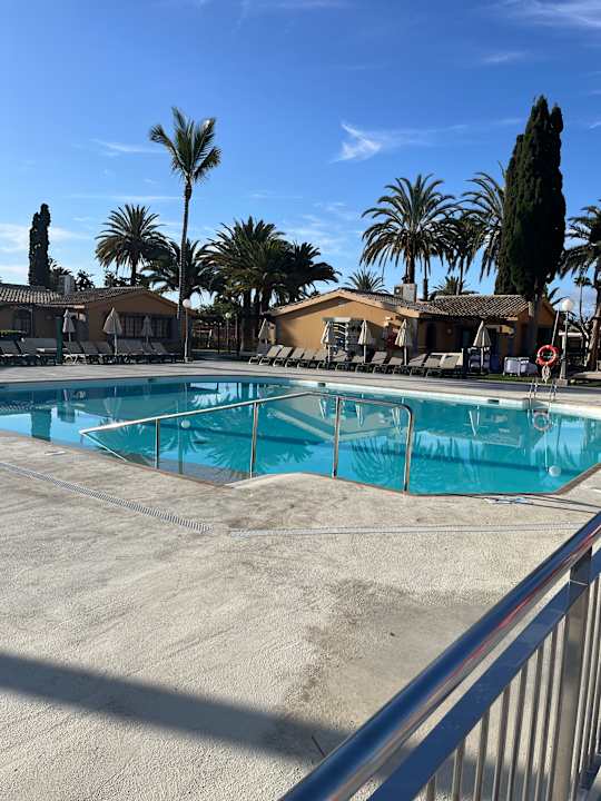 Pool Suites & Villas by Dunas