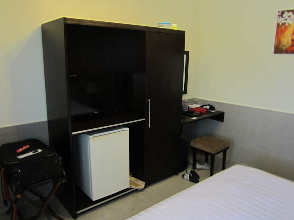 Schrank mit TV Hotel Coolabah Resort