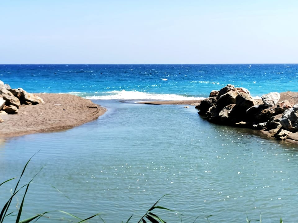 Strand Starlight Resort Hotel