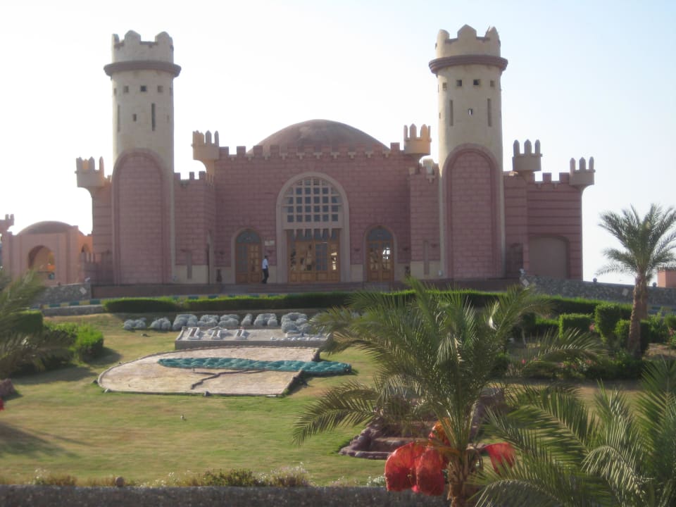 Hauptgebäude LTI Akassia Swiss Resort