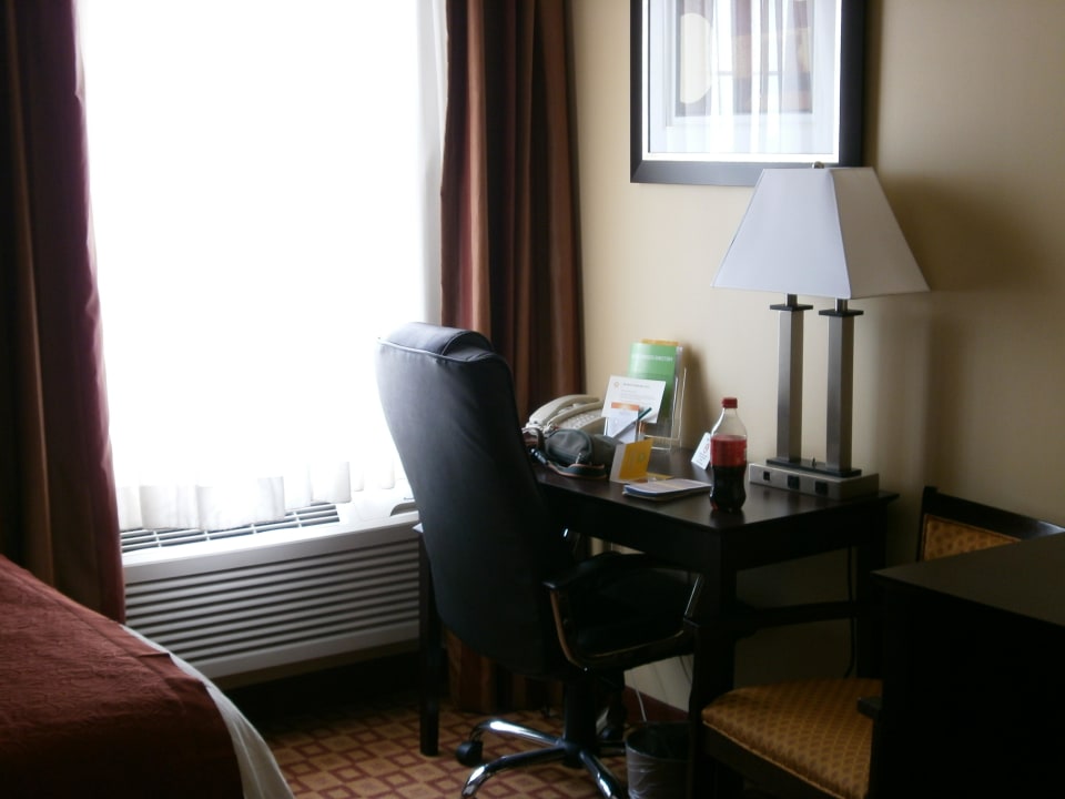 Schreibtisch Hotel La Quinta Inn Brooklyn Downtown