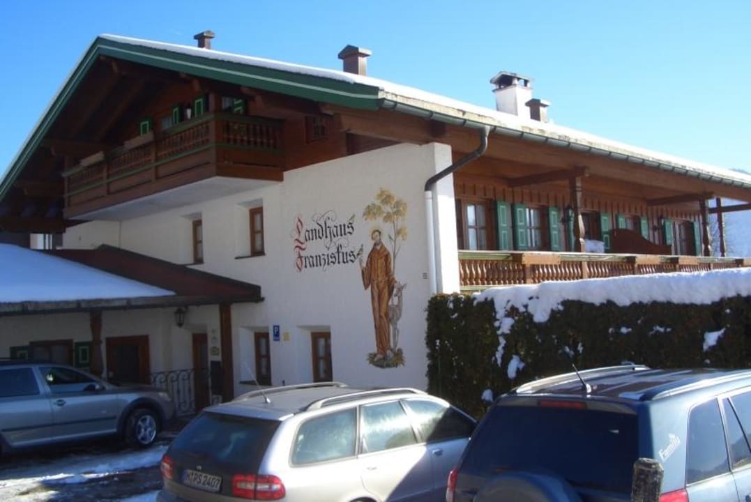 Blick von der Sraße Landhaus Franziskus