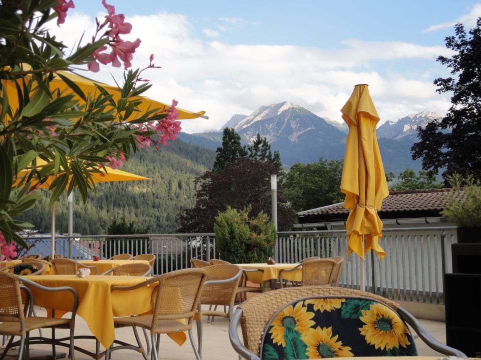 Blick von der Terrasse Hotel Achentalerhof
