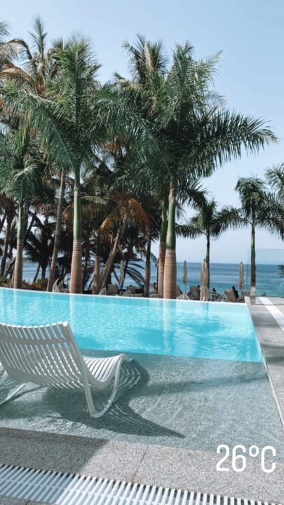 Gartenanlage Hotel Fariones