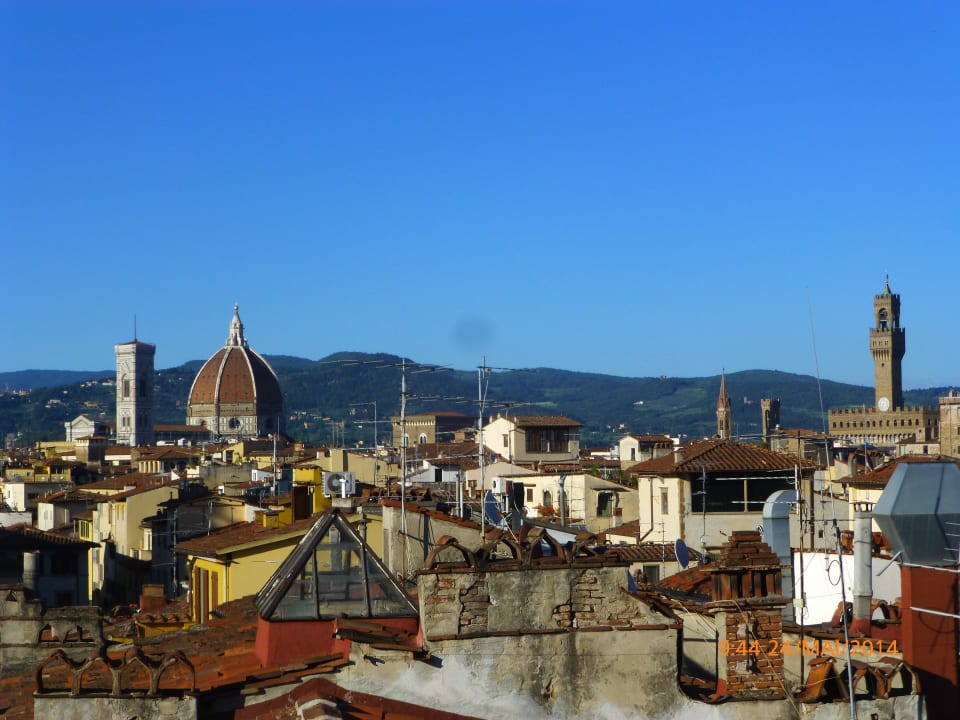 Blick vom Zimmer 8 auf die Stadt Palazzo Guadagni Hotel