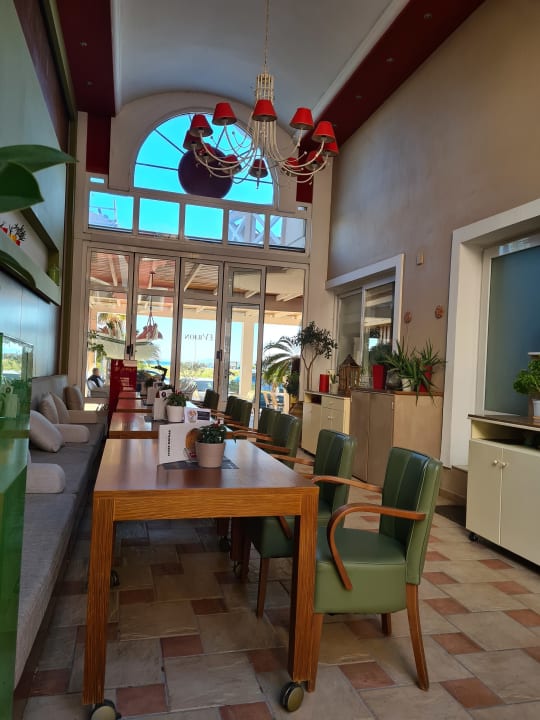 Gastro Evilion Sea & Sun Hotel