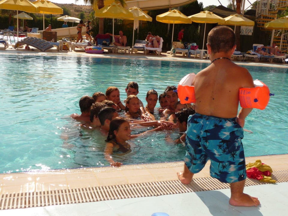 Wir sind ein Team Royal Atlantis Beach Hotel