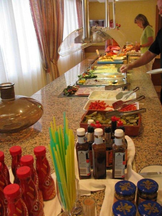 Frühstücksbüffet CM Playa del Moro