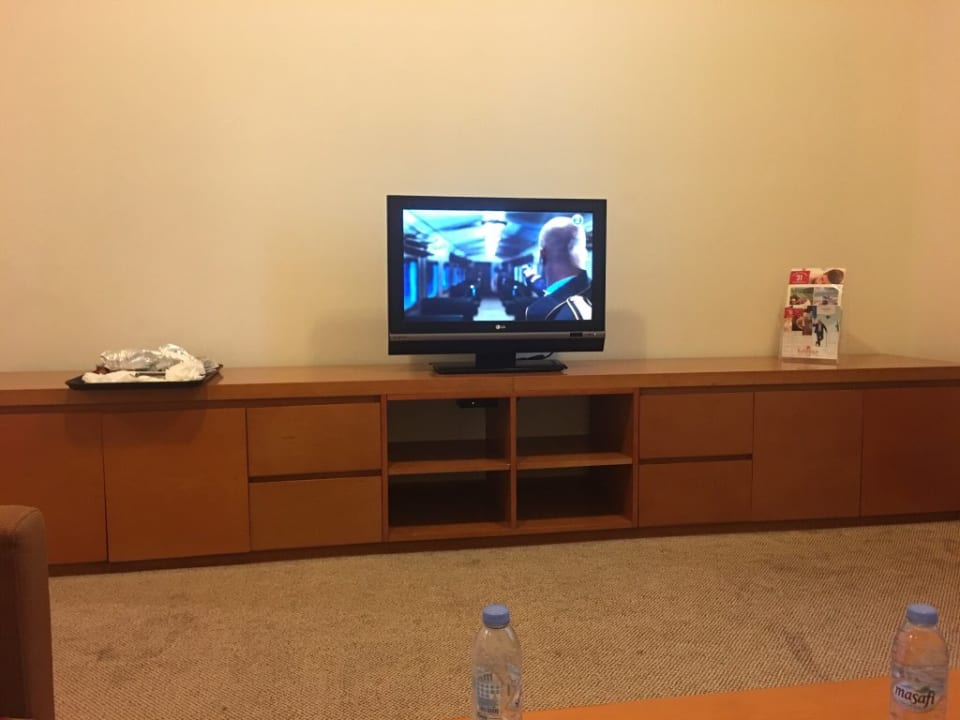 Zimmer Ramada Hotel & Suites by Wyndham Ajman